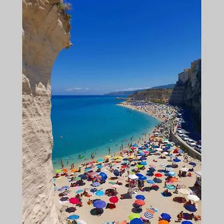 Elvira, Nel Centro Storico Di Tropea! Apartment *