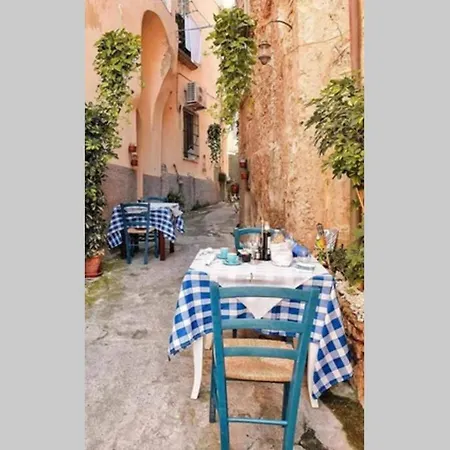 Elvira, Nel Centro Storico Di Tropea! Apartment